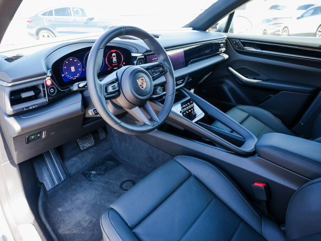 new 2025 Porsche Macan car