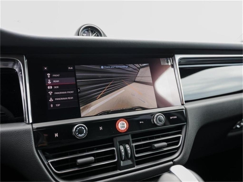 new 2025 Porsche Macan car