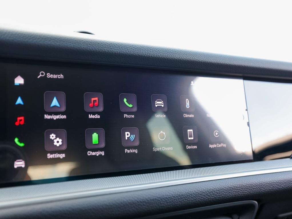 new 2025 Porsche Cayenne car