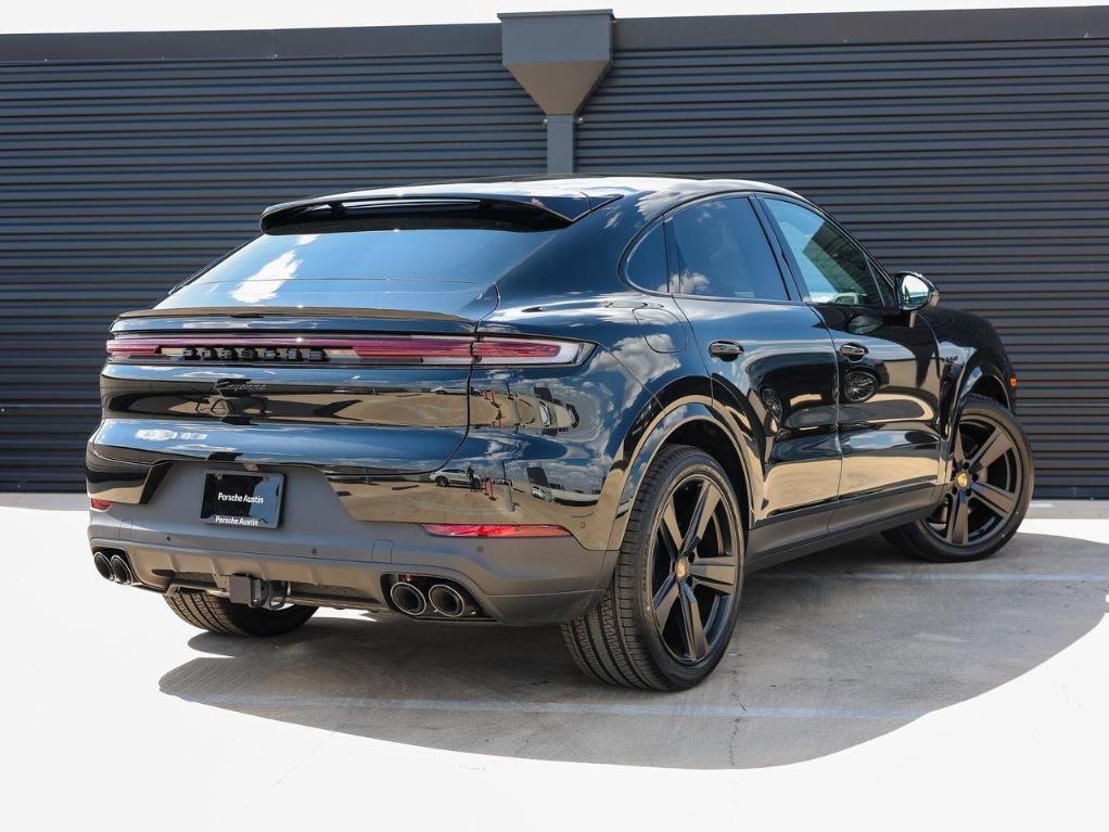 new 2025 Porsche Cayenne car