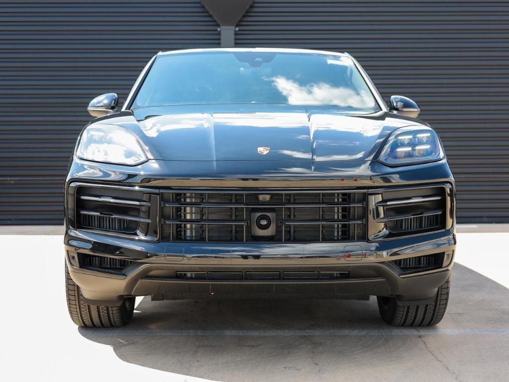 new 2025 Porsche Cayenne car