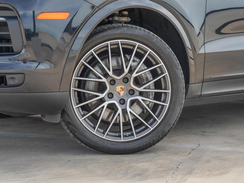used 2022 Porsche Cayenne car, priced at $65,750