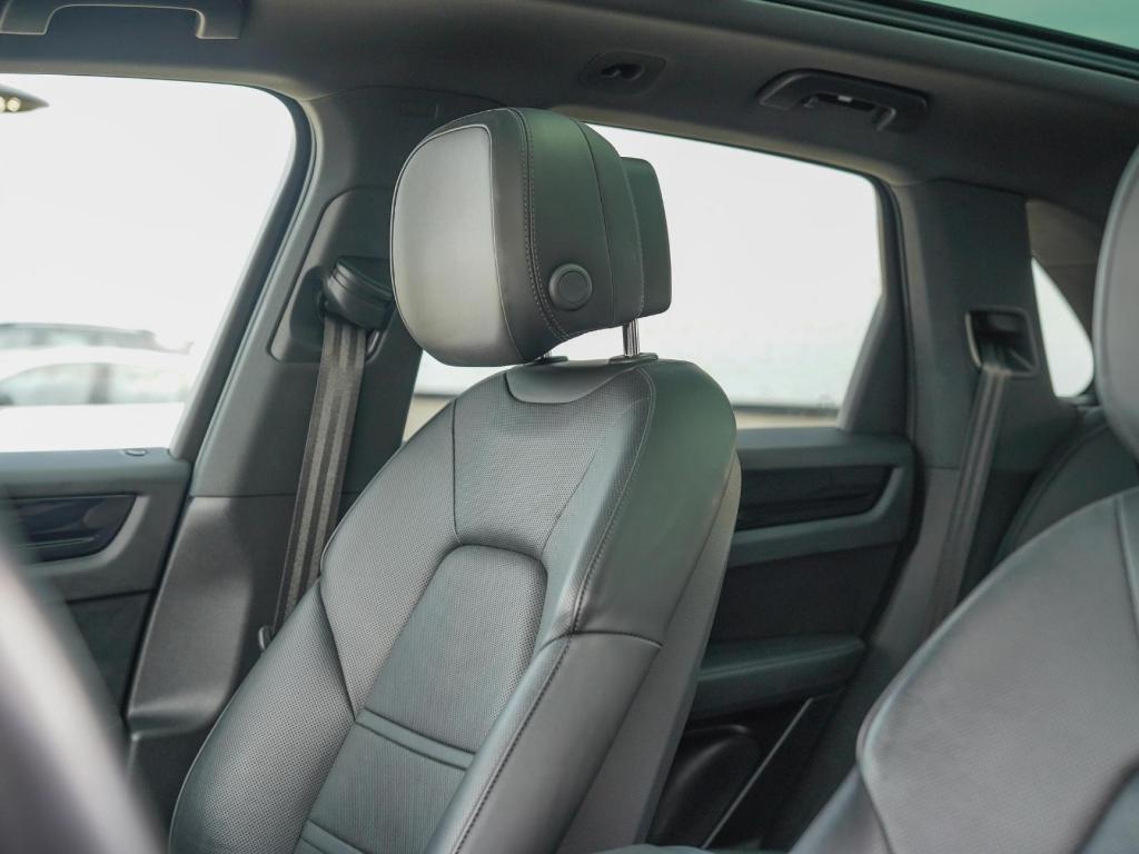 used 2022 Porsche Cayenne car, priced at $65,750