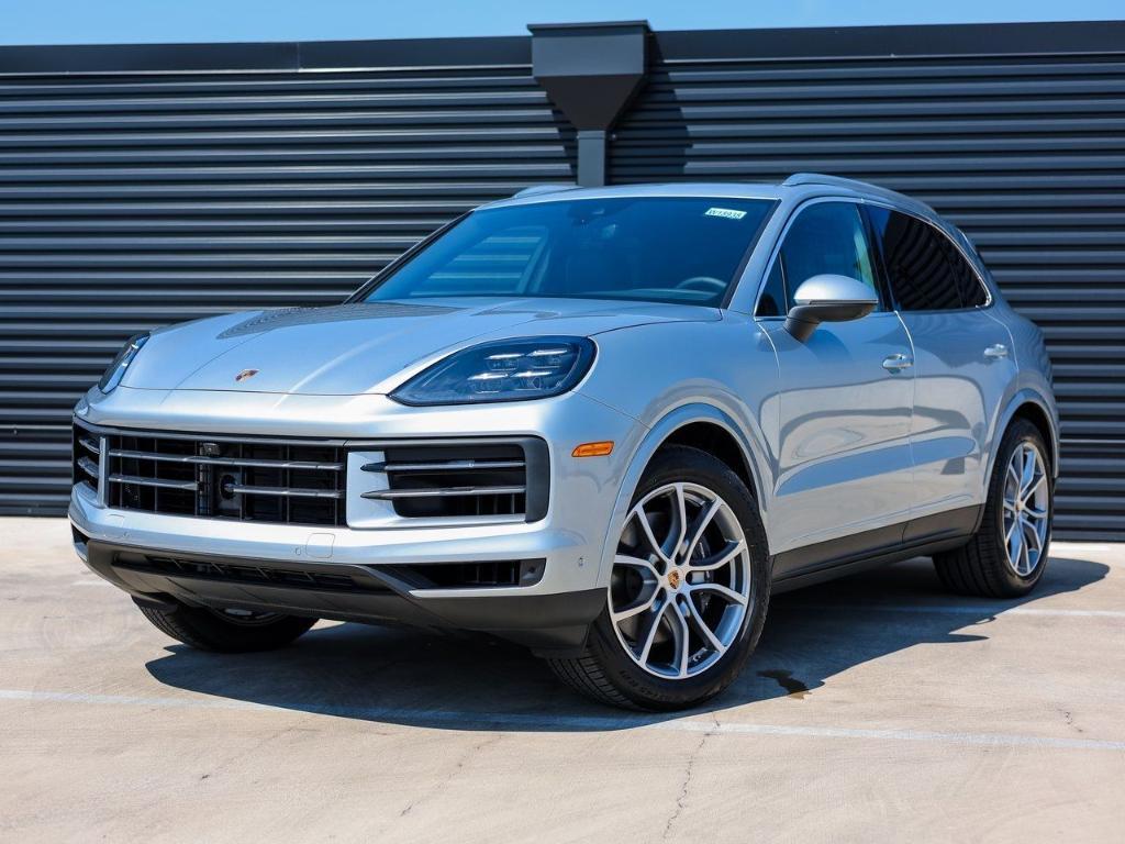 new 2025 Porsche Cayenne car