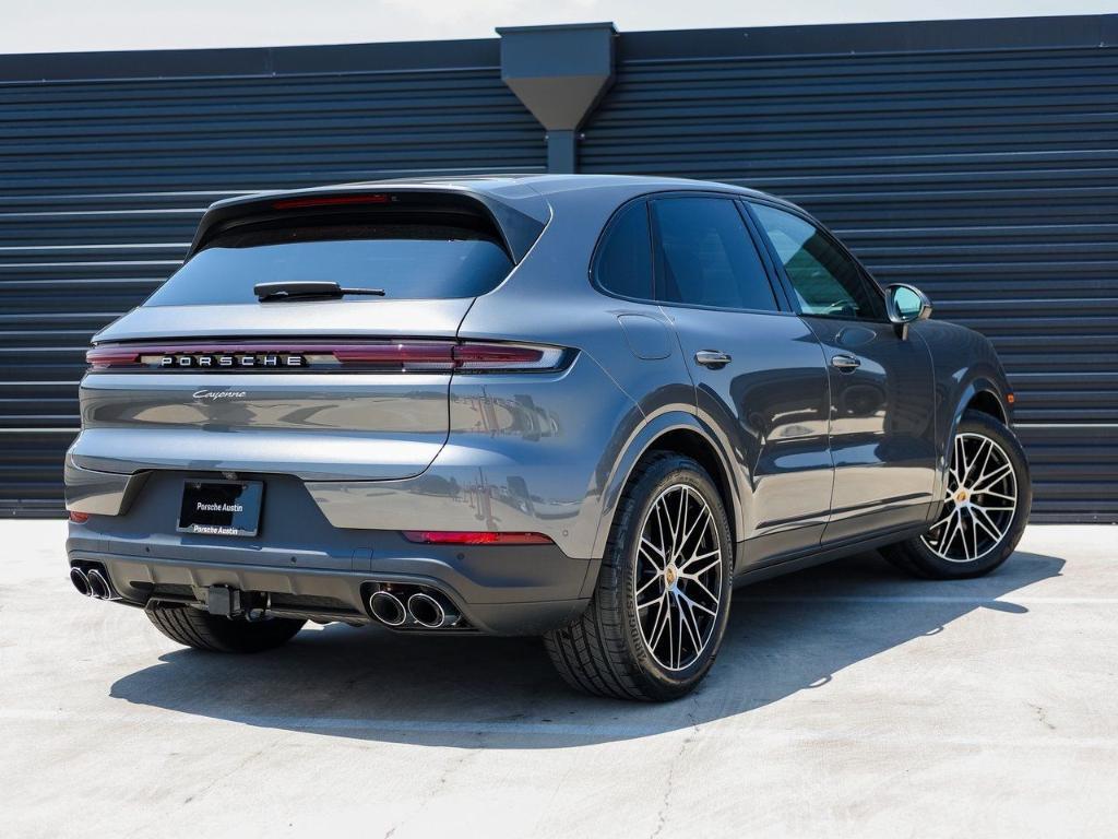 new 2025 Porsche Cayenne car