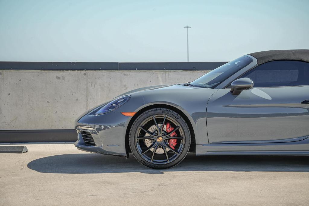 used 2018 Porsche 718 Boxster car, priced at $67,550