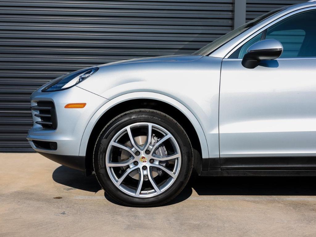 used 2020 Porsche Cayenne car, priced at $39,990