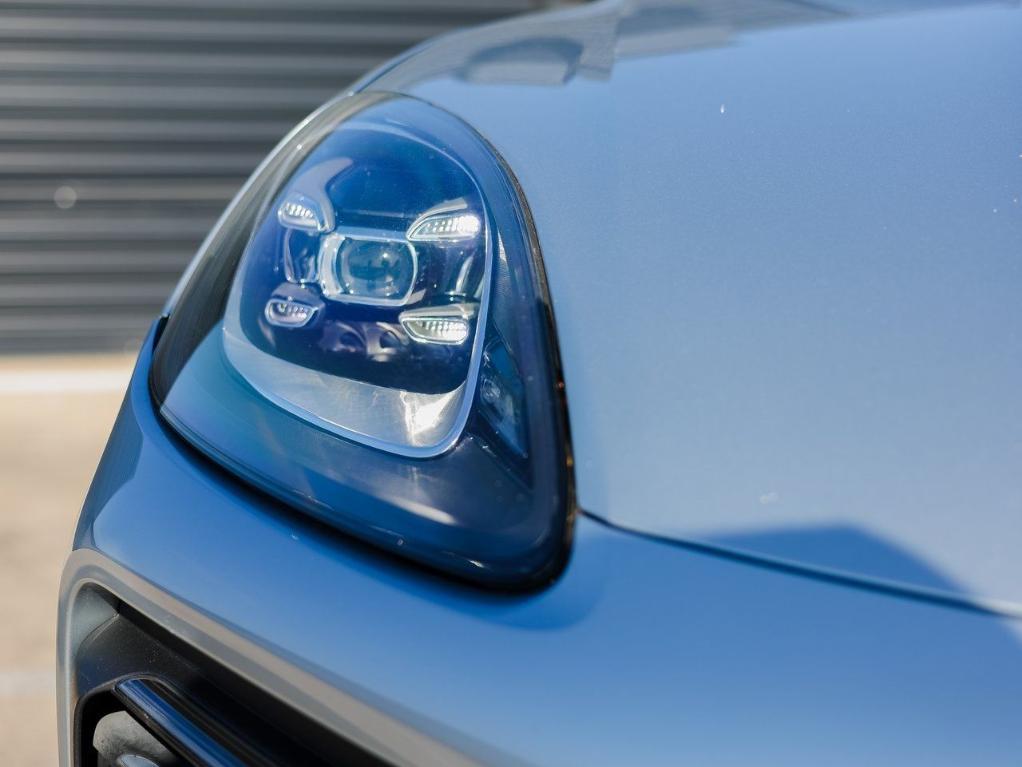 used 2020 Porsche Cayenne car, priced at $39,990