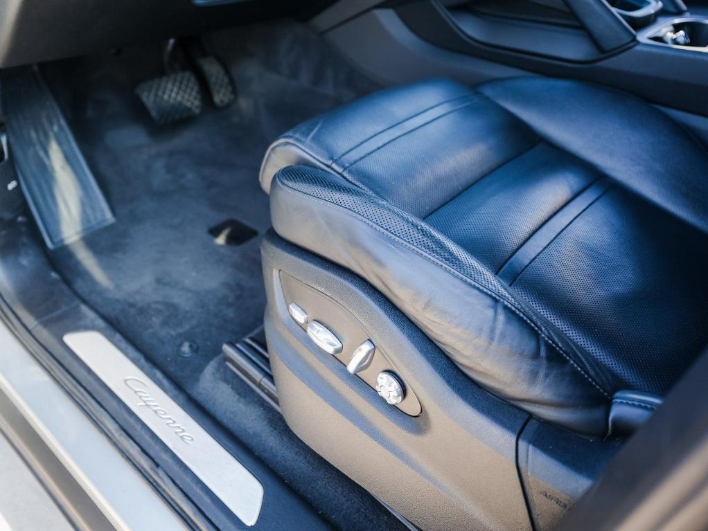 used 2020 Porsche Cayenne car, priced at $39,990