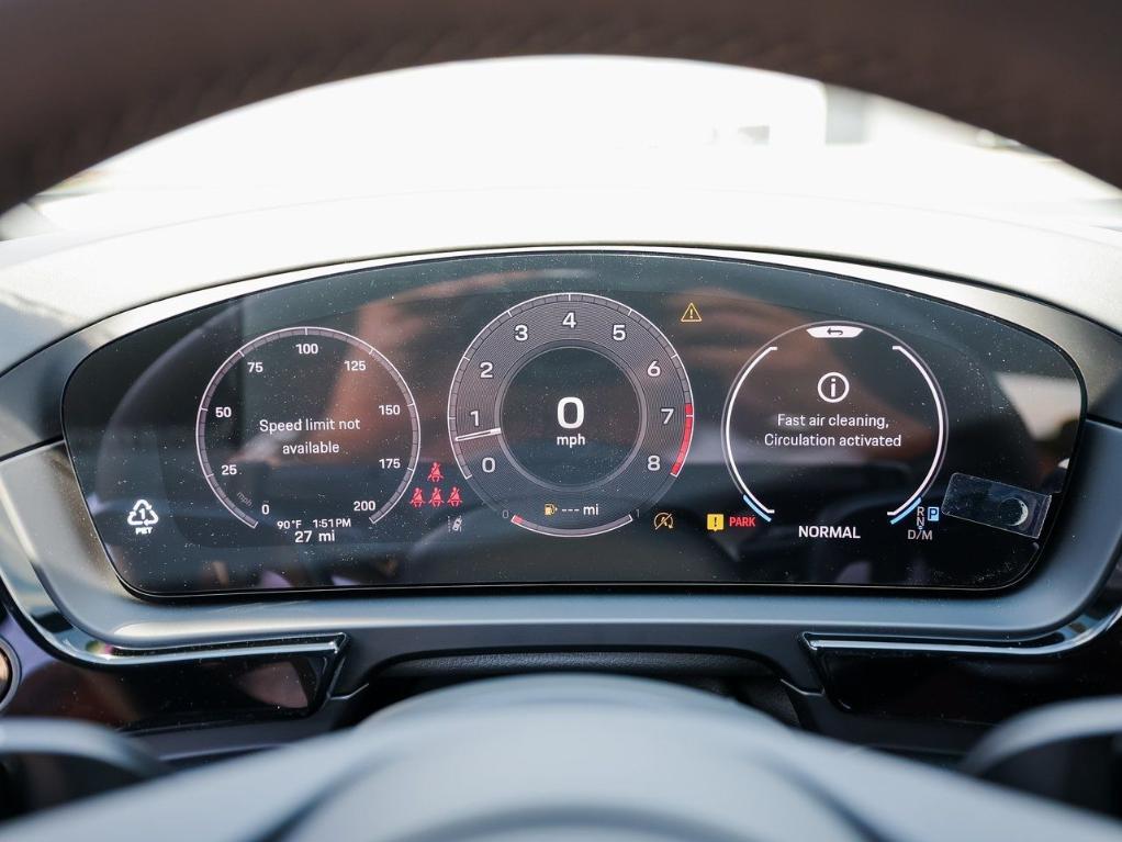 new 2025 Porsche Cayenne car