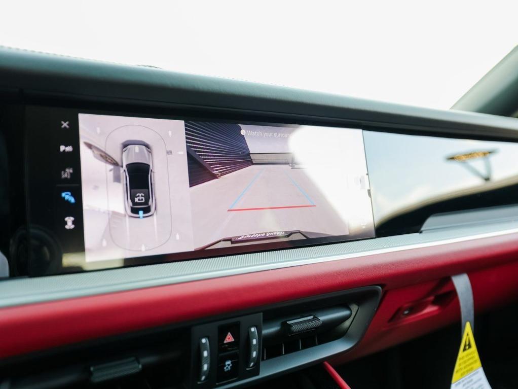 new 2025 Porsche Cayenne car