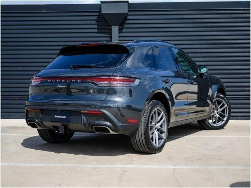 new 2025 Porsche Macan car