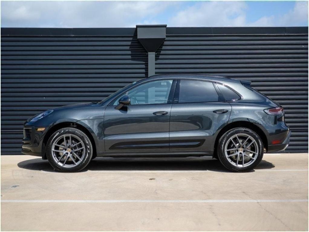 new 2025 Porsche Macan car