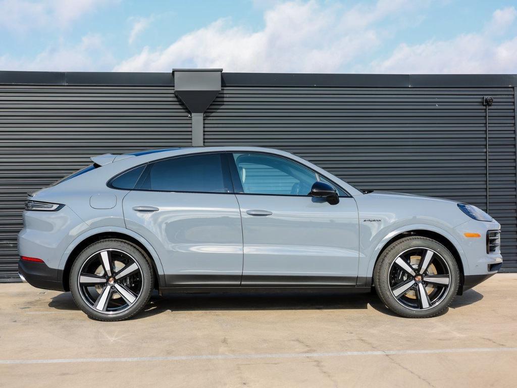 new 2026 Porsche Cayenne car