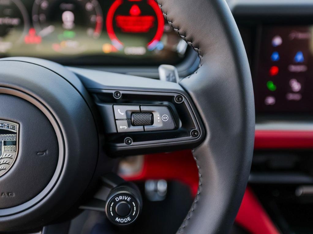 new 2025 Porsche Cayenne car