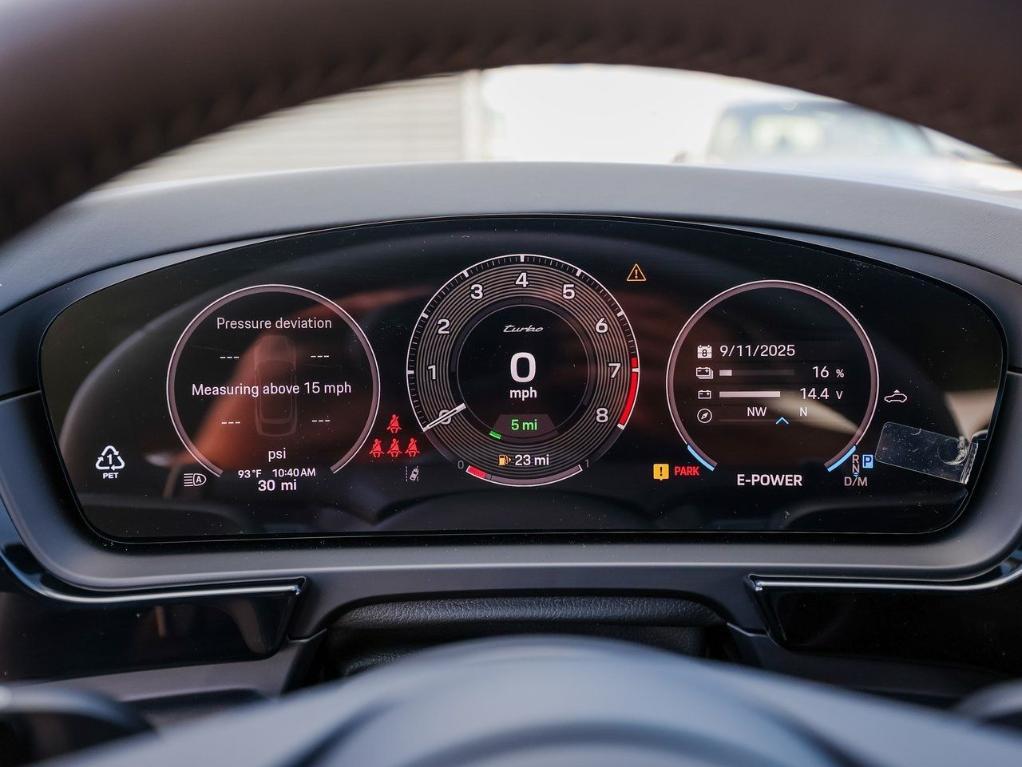 new 2025 Porsche Cayenne car