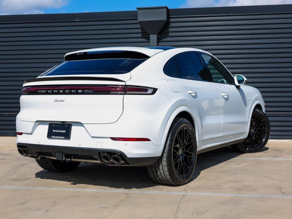 new 2025 Porsche Cayenne car
