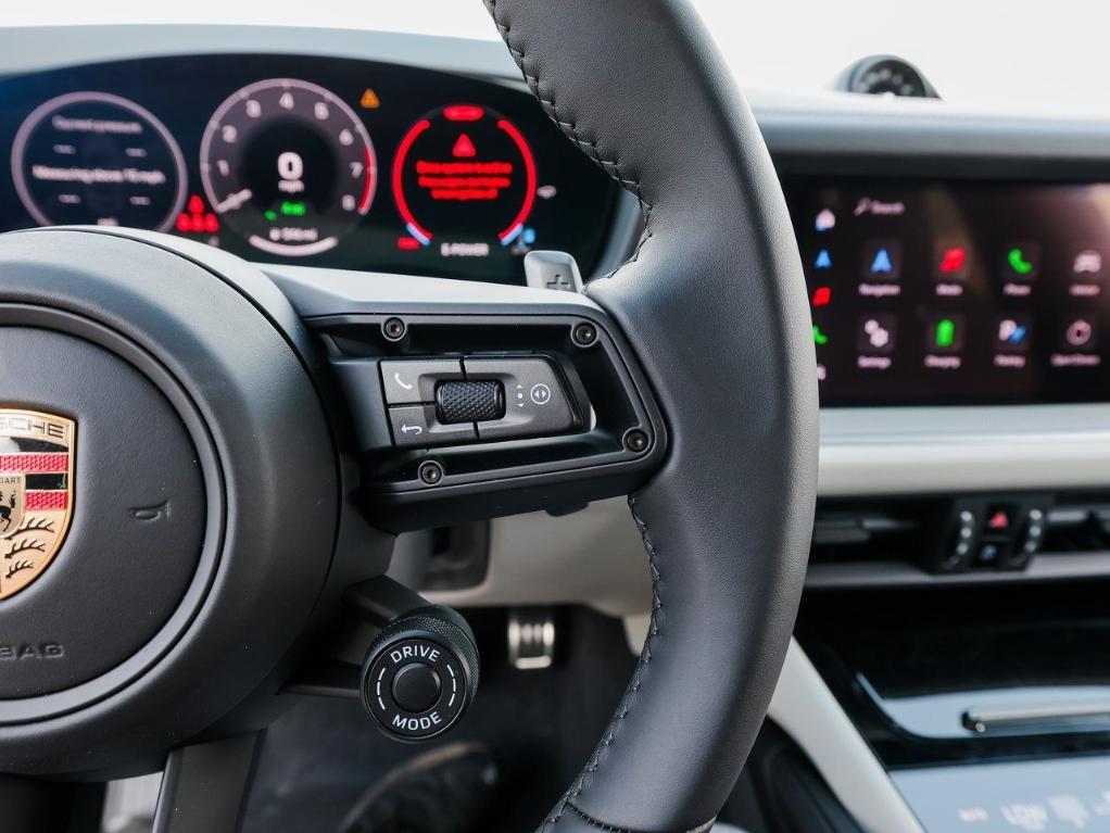 new 2025 Porsche Cayenne car