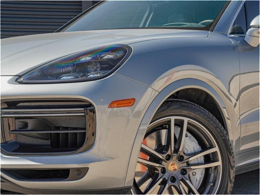 used 2022 Porsche Cayenne car, priced at $87,690