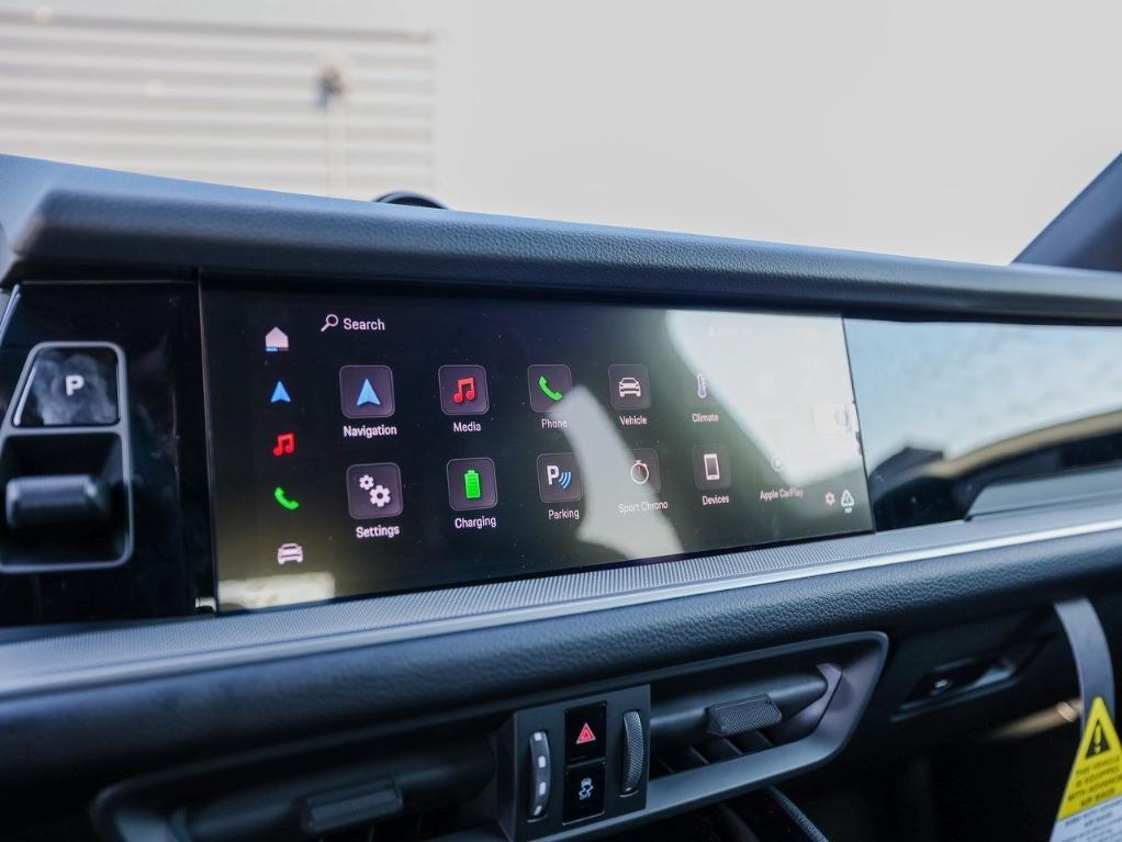 new 2025 Porsche Cayenne car