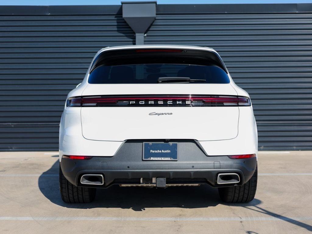 new 2025 Porsche Cayenne car