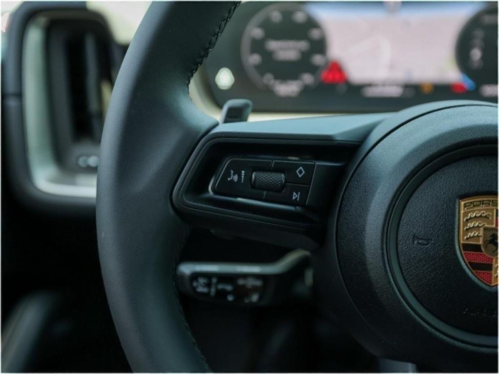 new 2025 Porsche Cayenne car