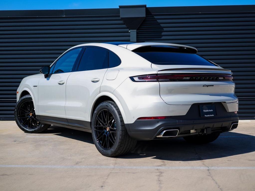 new 2026 Porsche Cayenne car