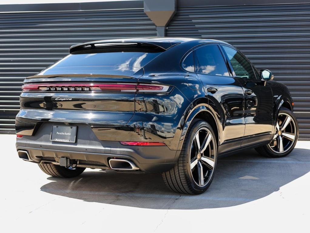 new 2025 Porsche Cayenne car