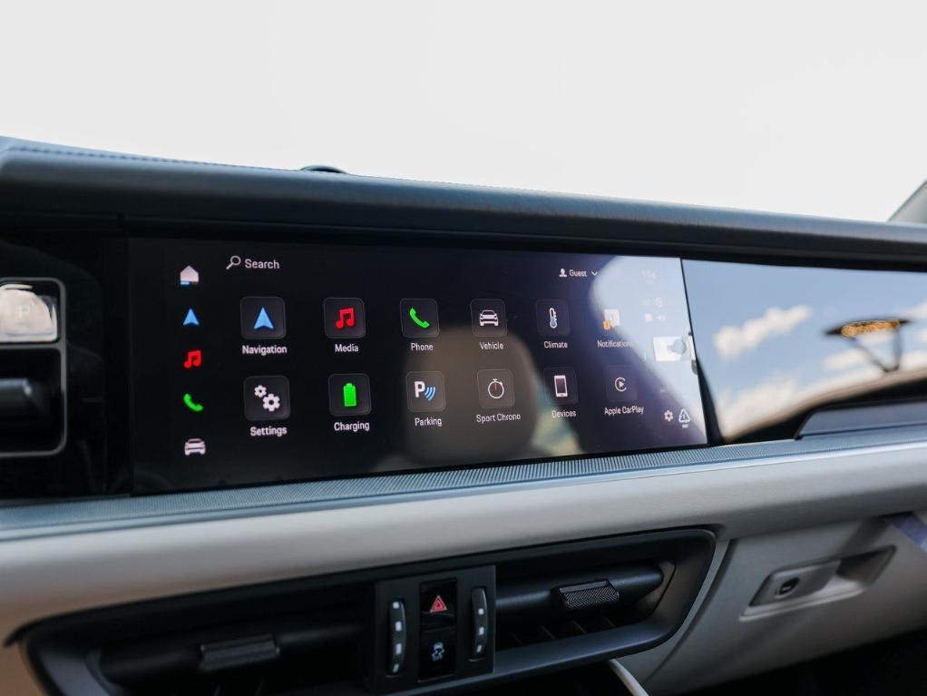 new 2025 Porsche Cayenne car