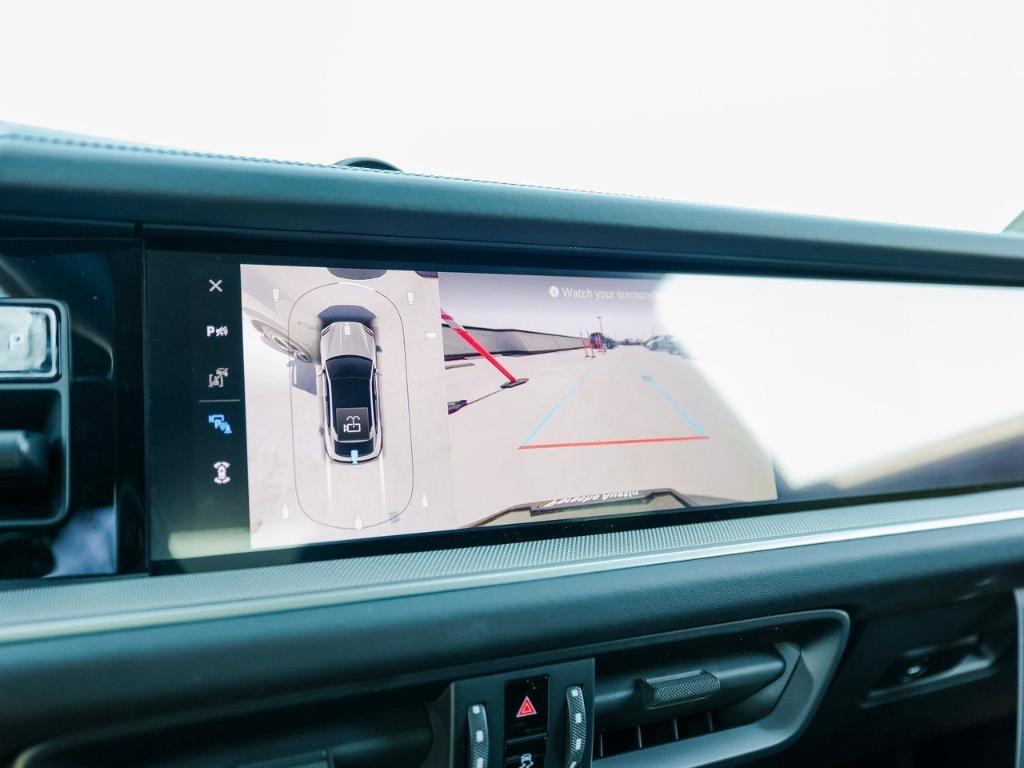 new 2025 Porsche Cayenne car