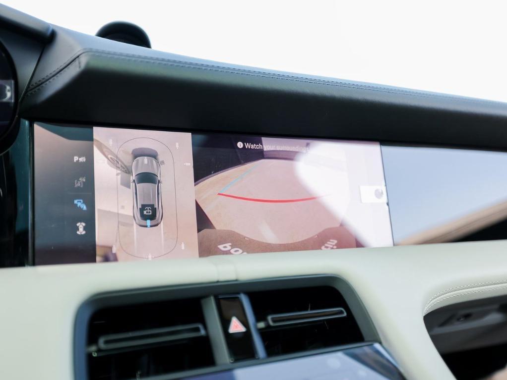 new 2026 Porsche Taycan car