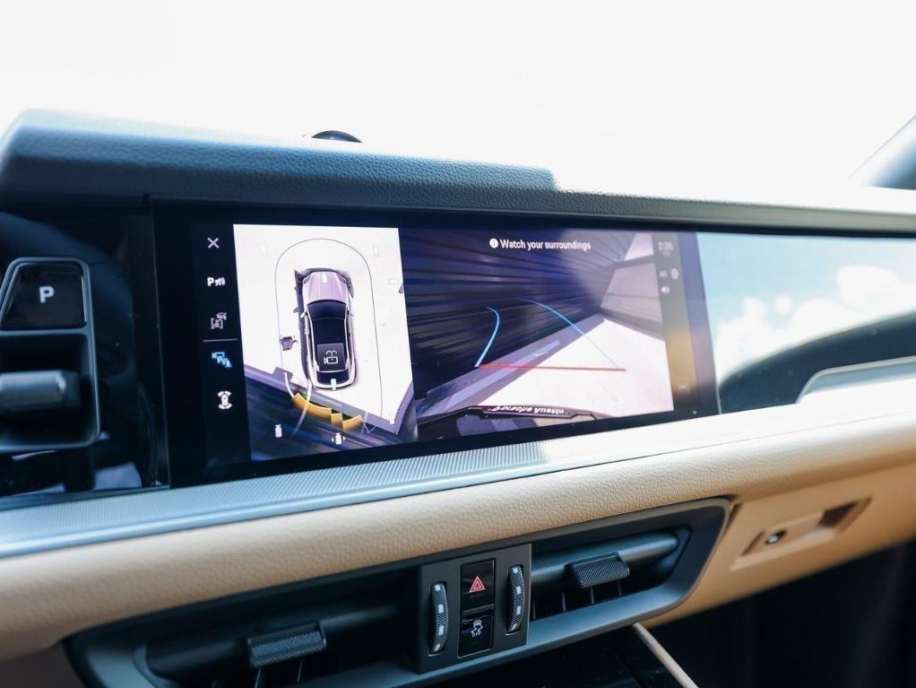 new 2025 Porsche Cayenne car