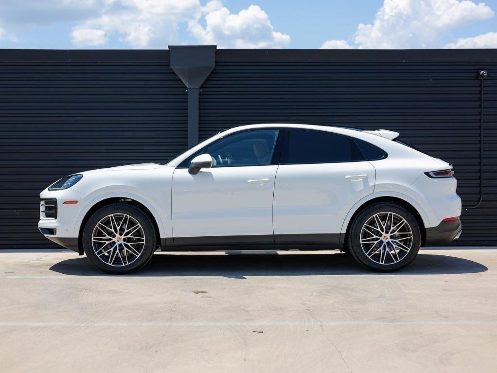 new 2025 Porsche Cayenne car