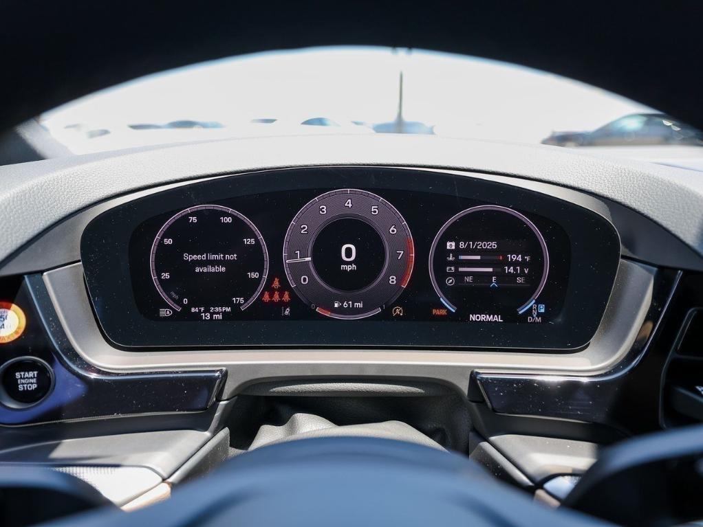 new 2025 Porsche Cayenne car