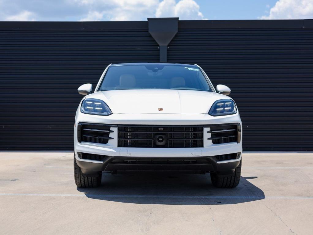 new 2025 Porsche Cayenne car