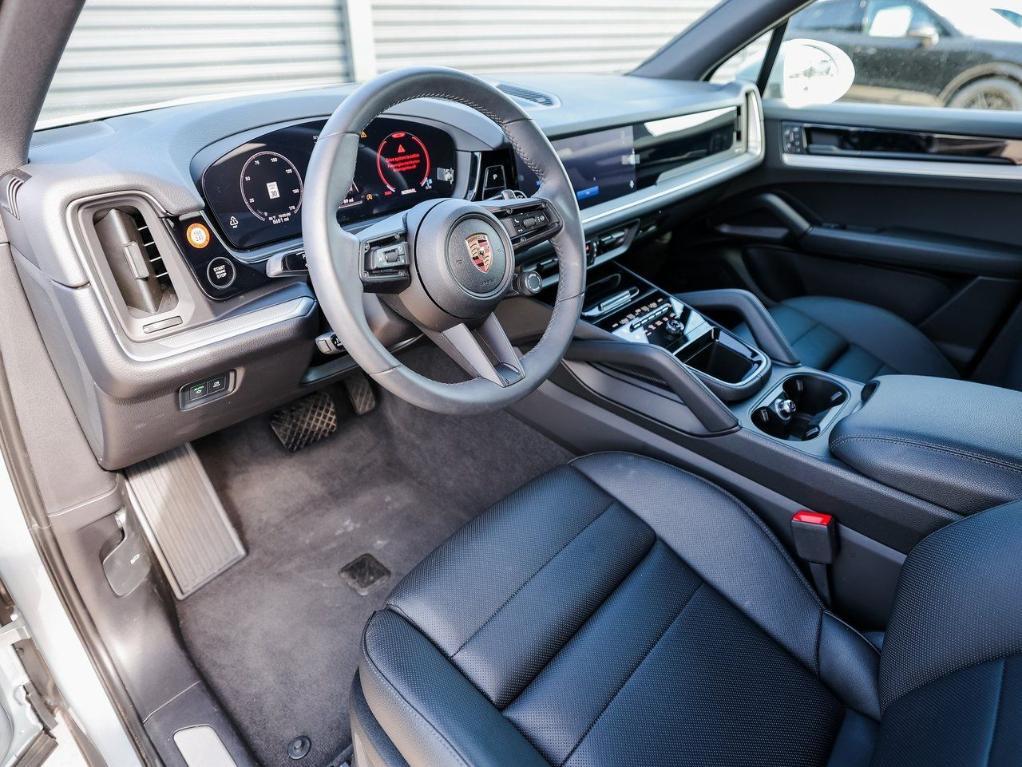 used 2025 Porsche Cayenne car, priced at $91,990