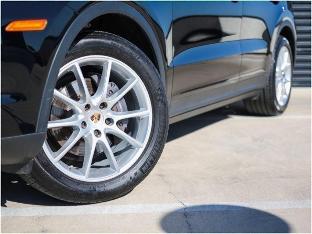 used 2020 Porsche Cayenne car, priced at $43,291