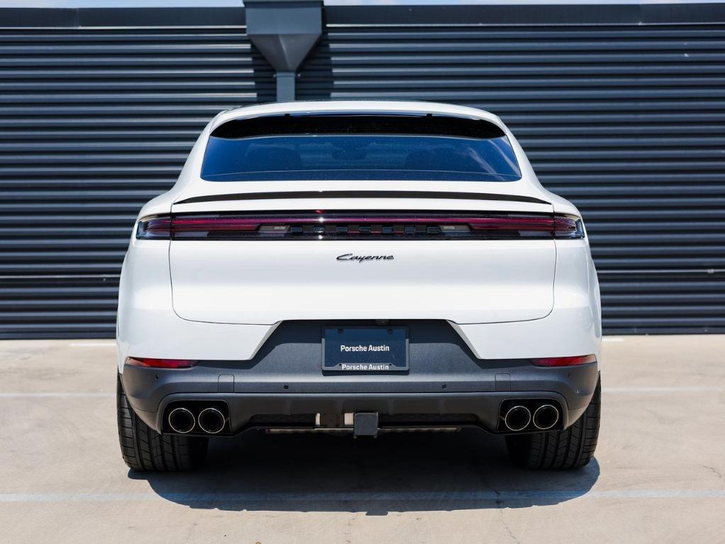new 2026 Porsche Cayenne car