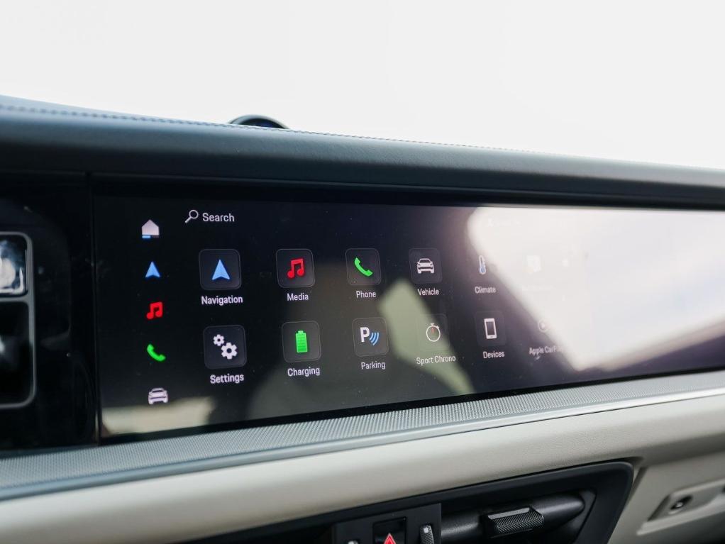 new 2025 Porsche Cayenne car