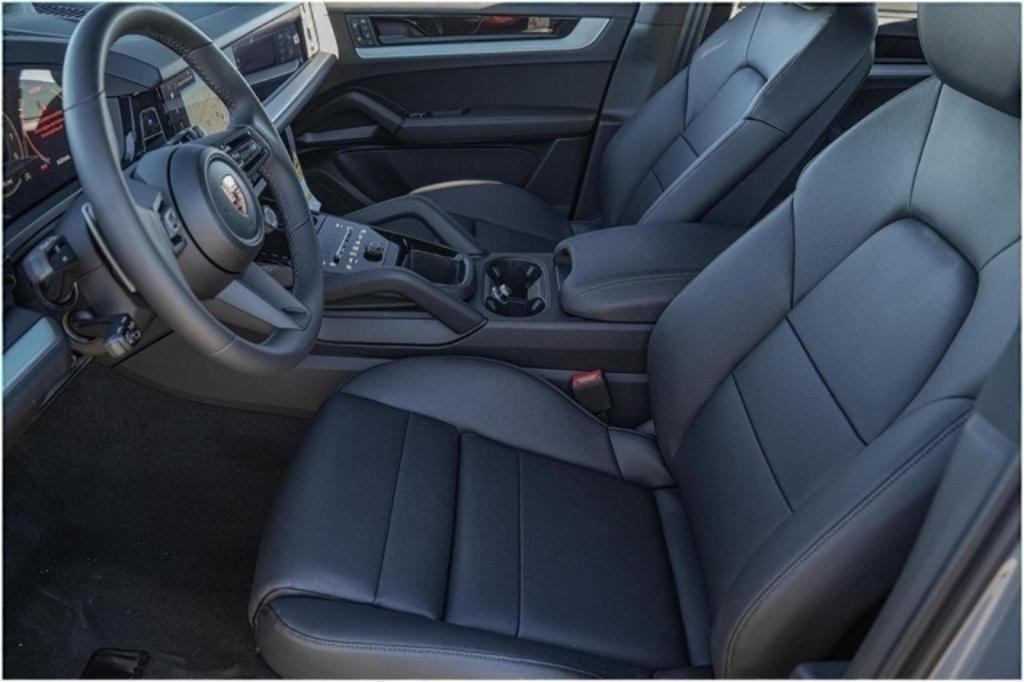 used 2025 Porsche Cayenne car, priced at $95,491