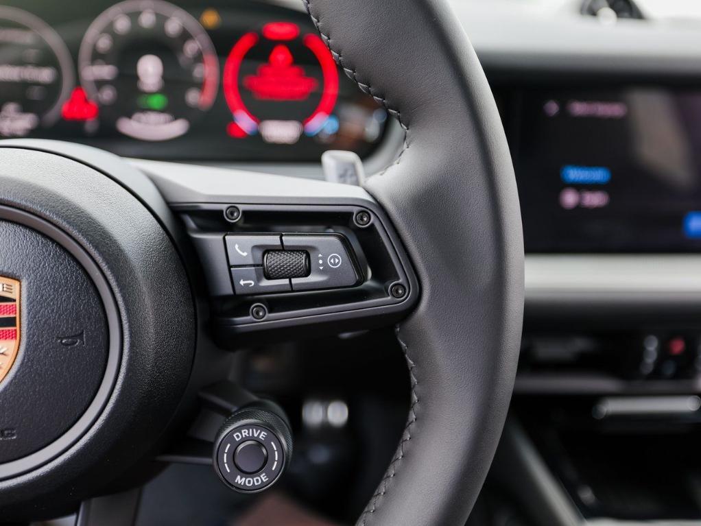 new 2026 Porsche Cayenne car