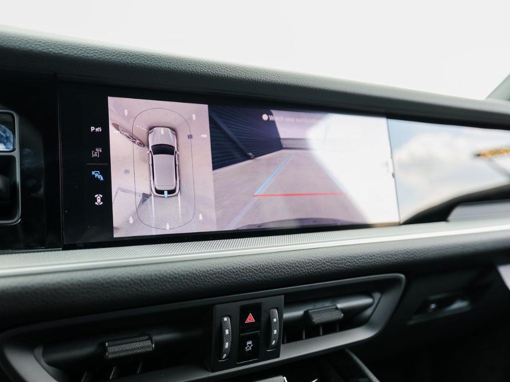 new 2026 Porsche Cayenne car