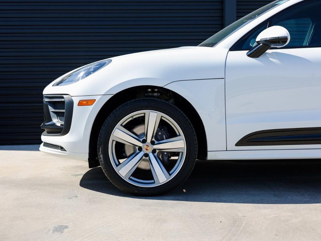 new 2026 Porsche Macan car