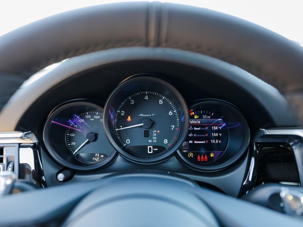 new 2026 Porsche Macan car