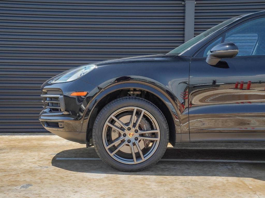 used 2021 Porsche Cayenne car, priced at $54,650