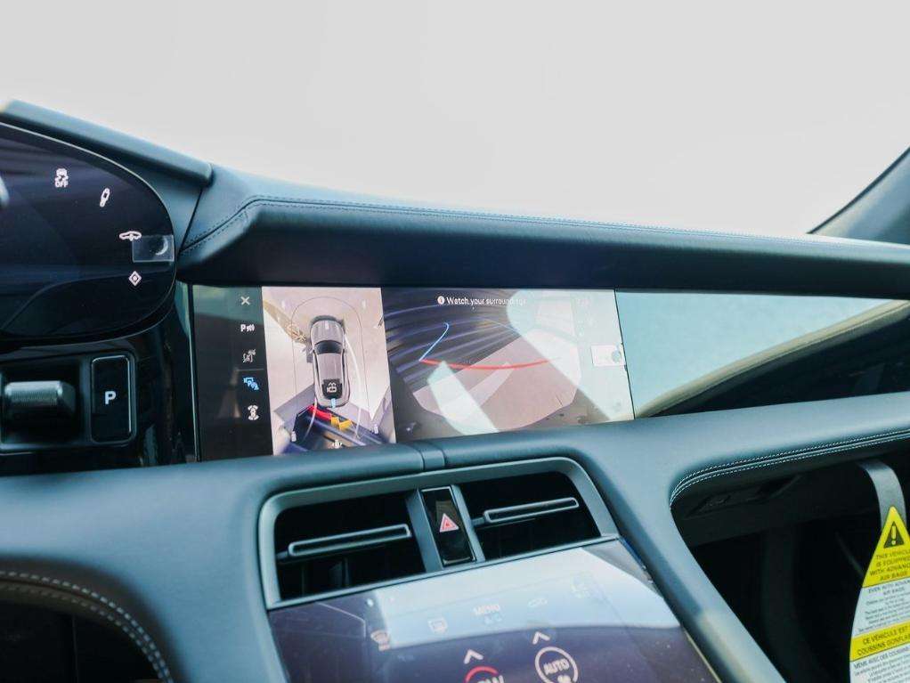 new 2025 Porsche Taycan car