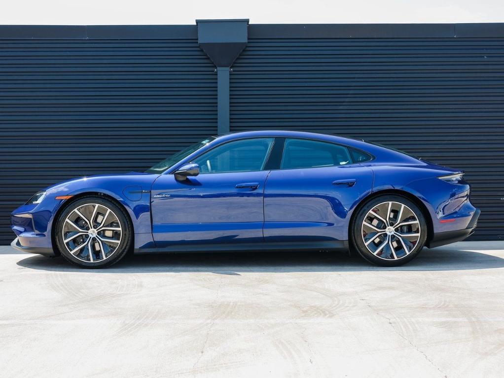 new 2025 Porsche Taycan car