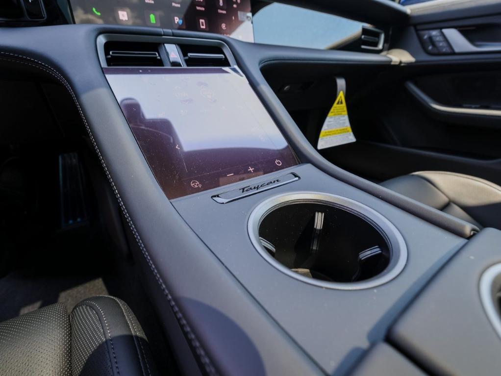 new 2025 Porsche Taycan car