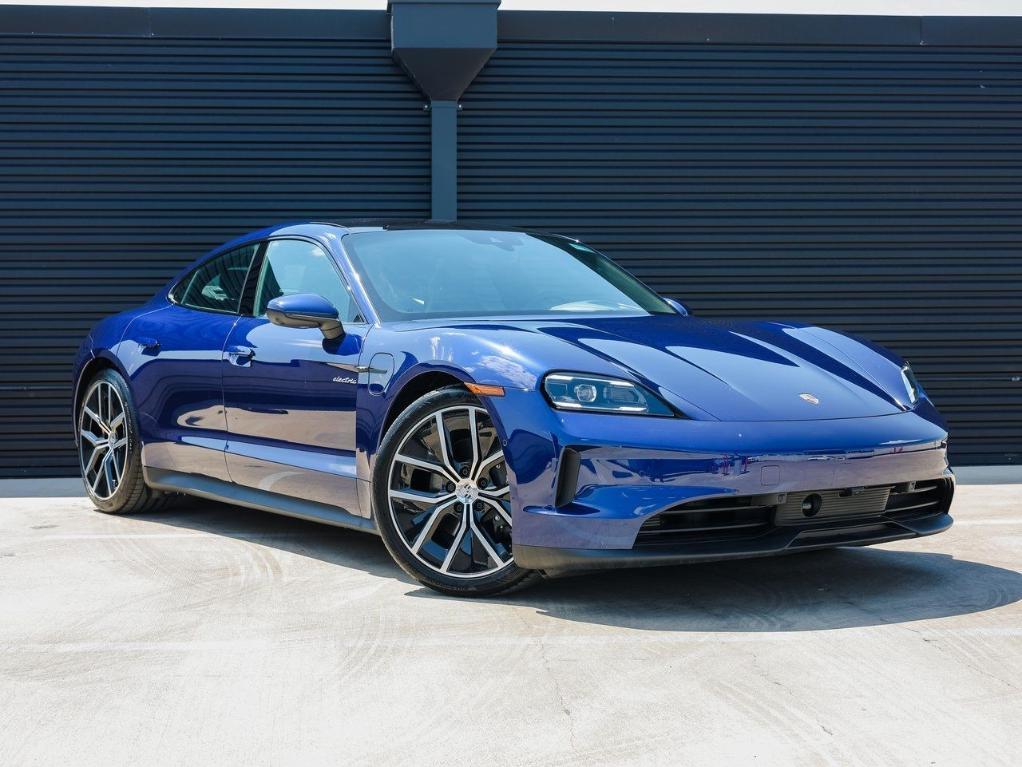 new 2025 Porsche Taycan car