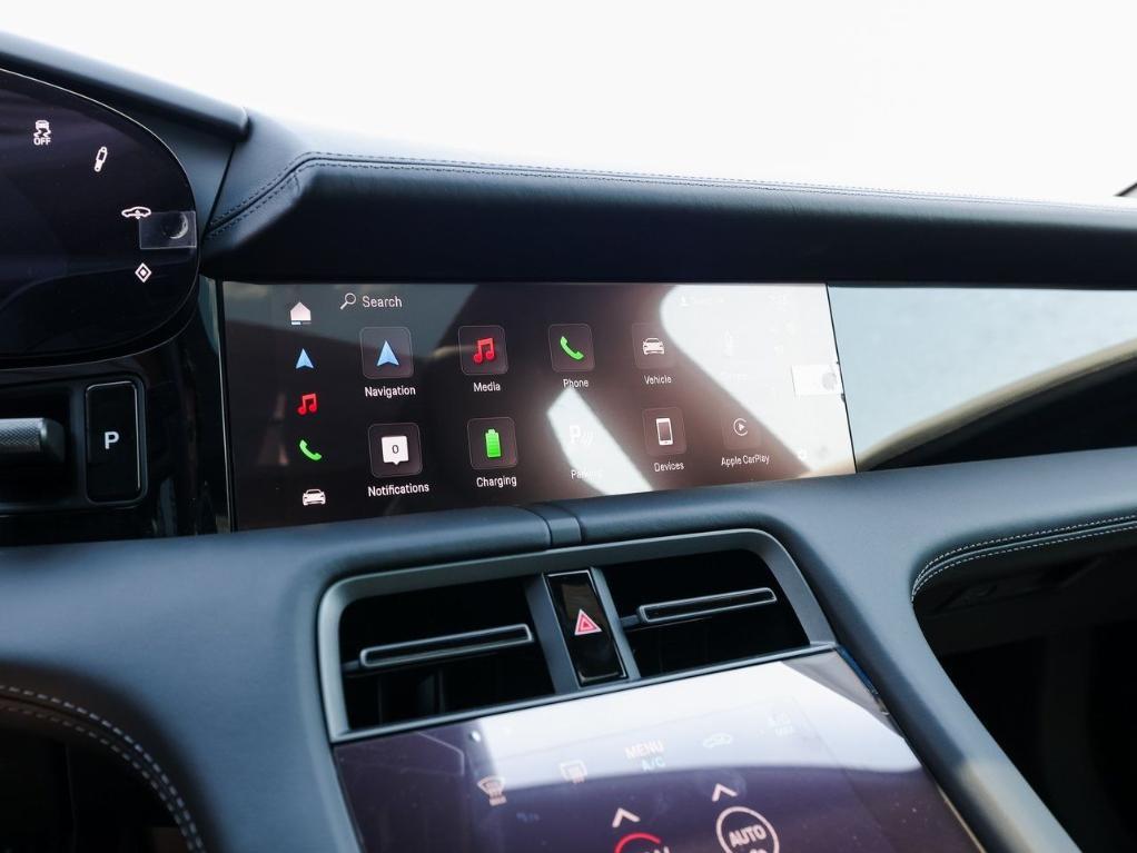 new 2025 Porsche Taycan car